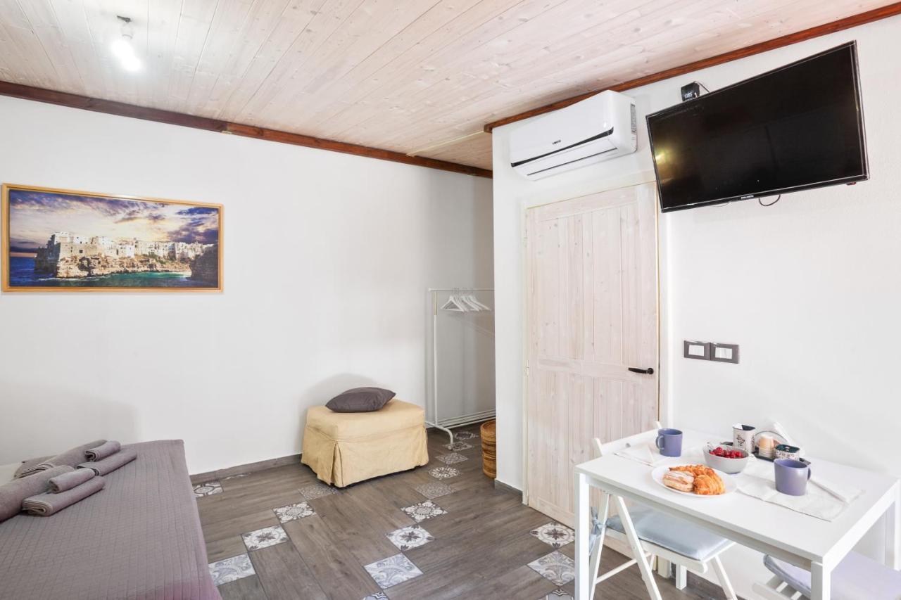Tiny House 19 Terrace Aparment Apartman Polignano a Mare Kültér fotó